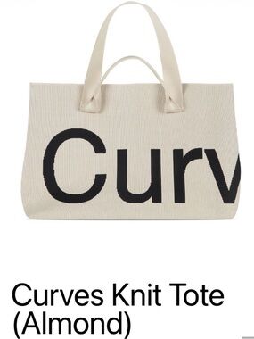 Curves Knit Tote Bag in Almond